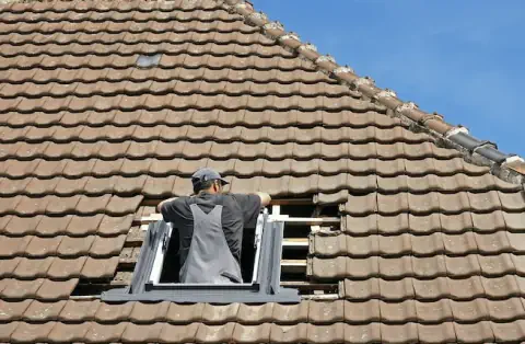 Pose de velux - Lézinnes